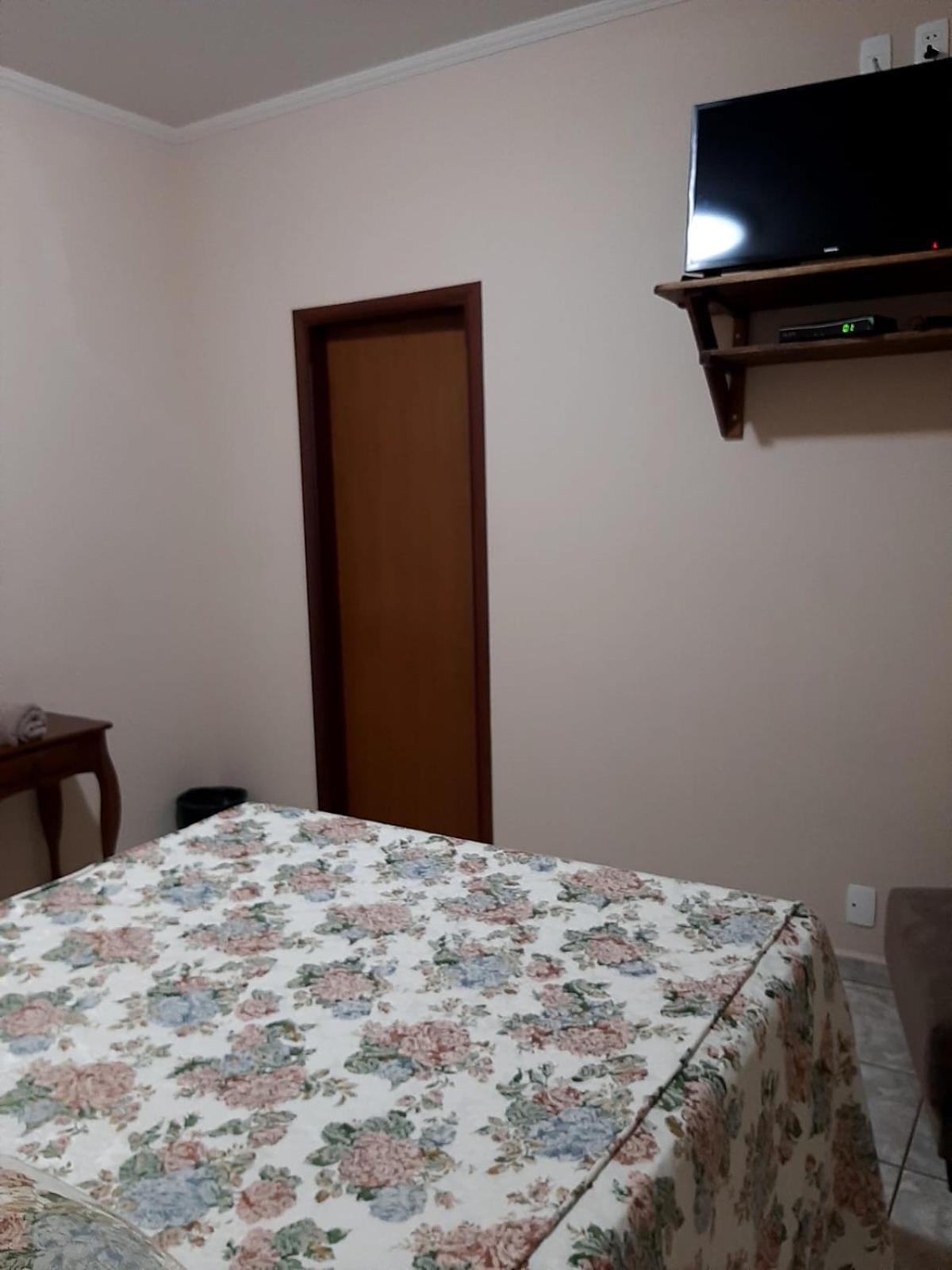 Suites Santa Amelia Brotas Eksteriør billede